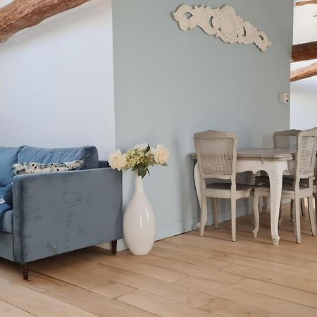 Belle Suite Dans Corps De Ferme - Logement Alicia Villiers-sous-Grez Buitenkant foto